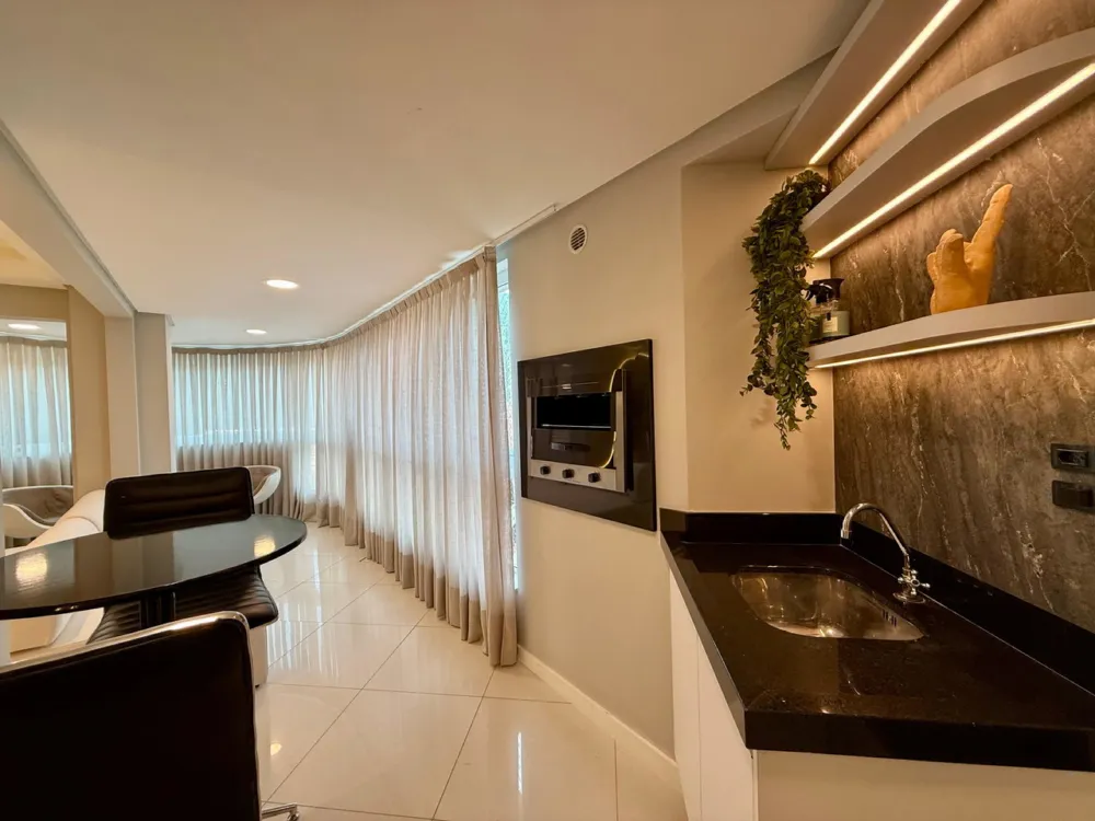 Apartamento 2 quartos para venda no bairro Pioneiros em Balneário Camboriú