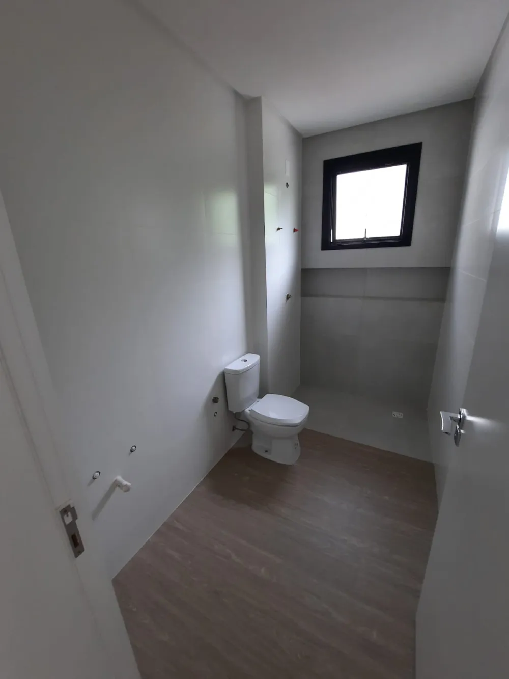 Casa 3 quartos para venda no bairro Taquaras em Balneário Camboriú