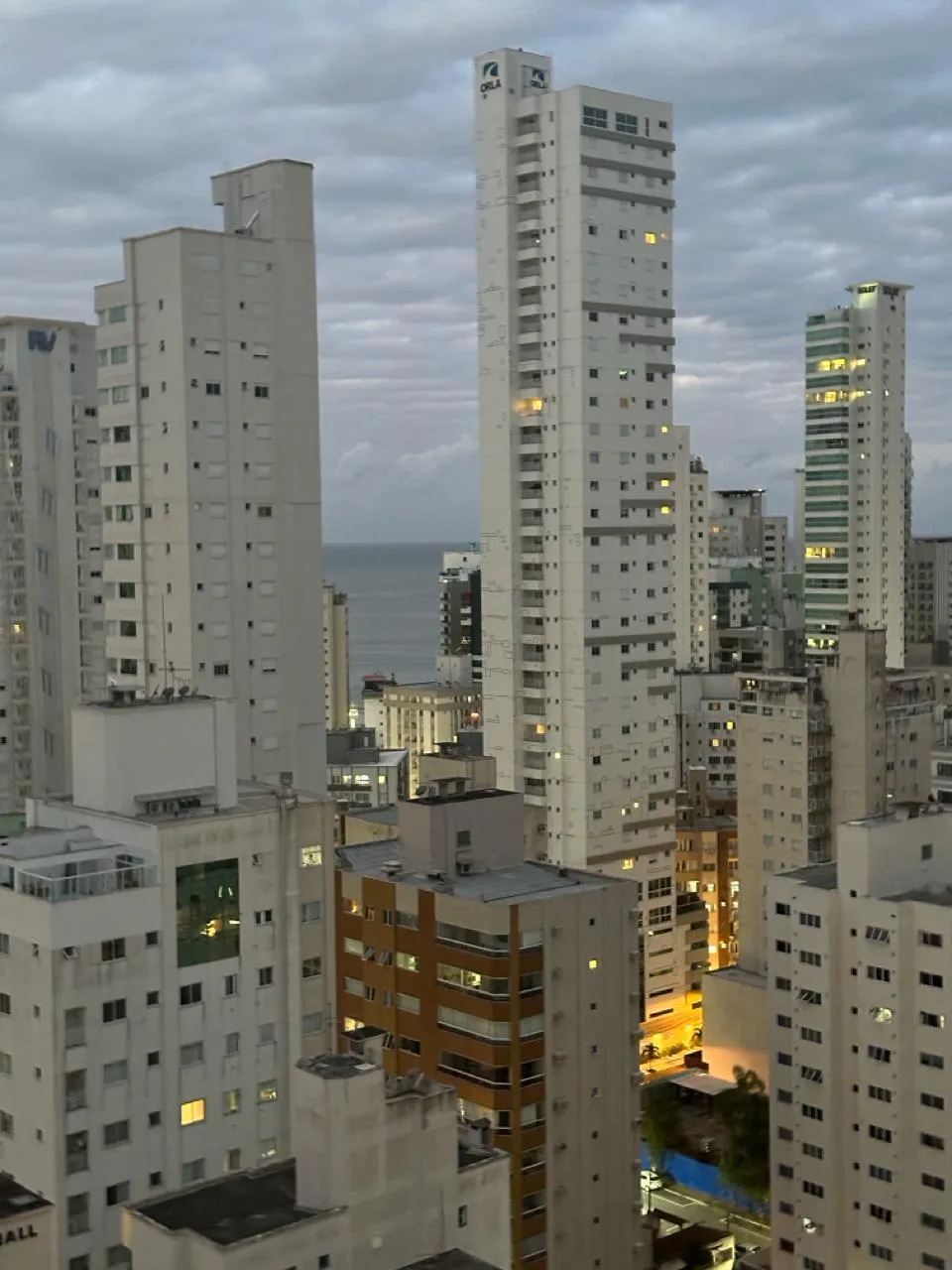 Apartamento 4 quartos para venda no bairro Centro em Balneário Camboriú