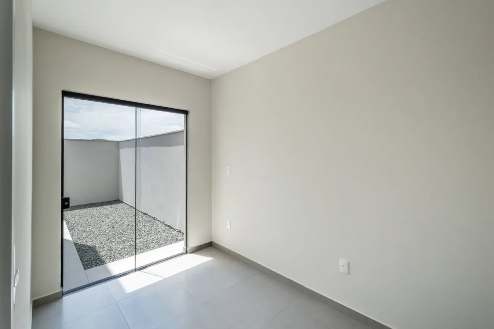 Apartamento à venda – Espinheiros, Itajaí/SC | R$350.000,00 Conforto e praticidade