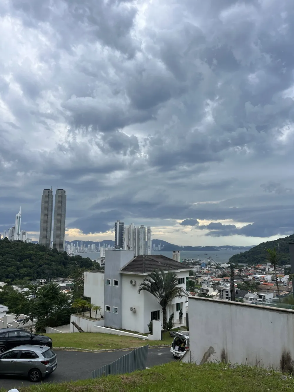 Terreno para venda no bairro Barra em Balneário Camboriú