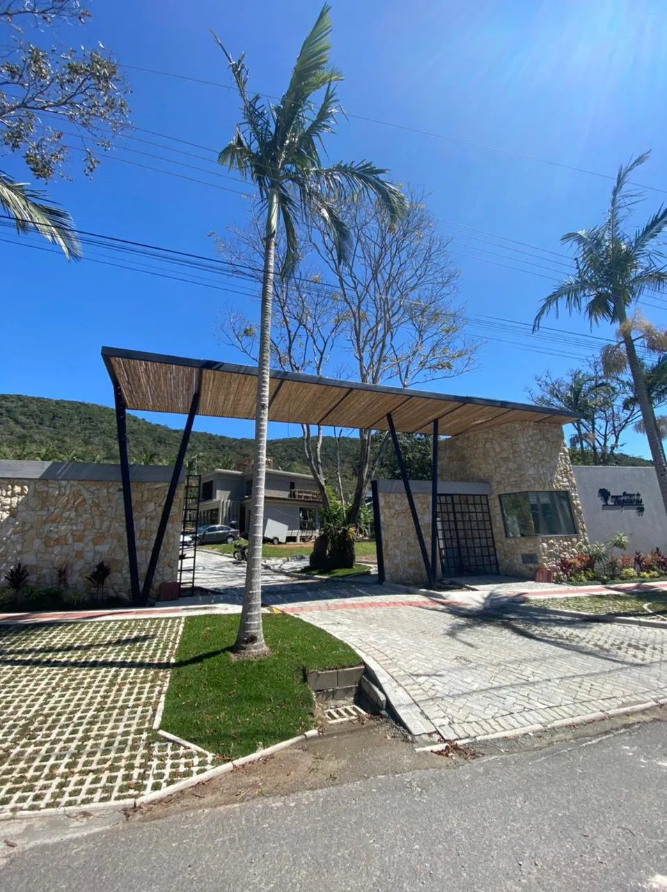 Casa 3 quartos para venda no bairro Taquaras em Balneário Camboriú