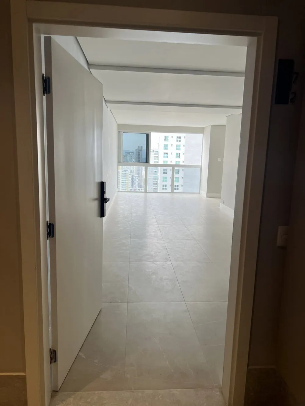 Apartamento 4 quartos para venda no bairro Centro em Balneário Camboriú