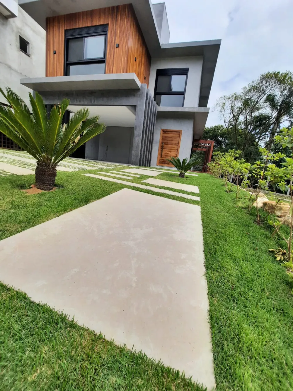 Casa 3 quartos para venda no bairro Taquaras em Balneário Camboriú