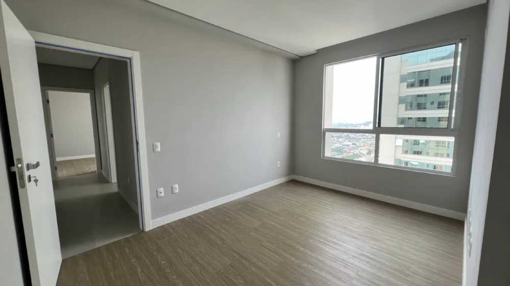 Apartamento 4 quartos para venda no bairro Centro em Balneário Camboriú