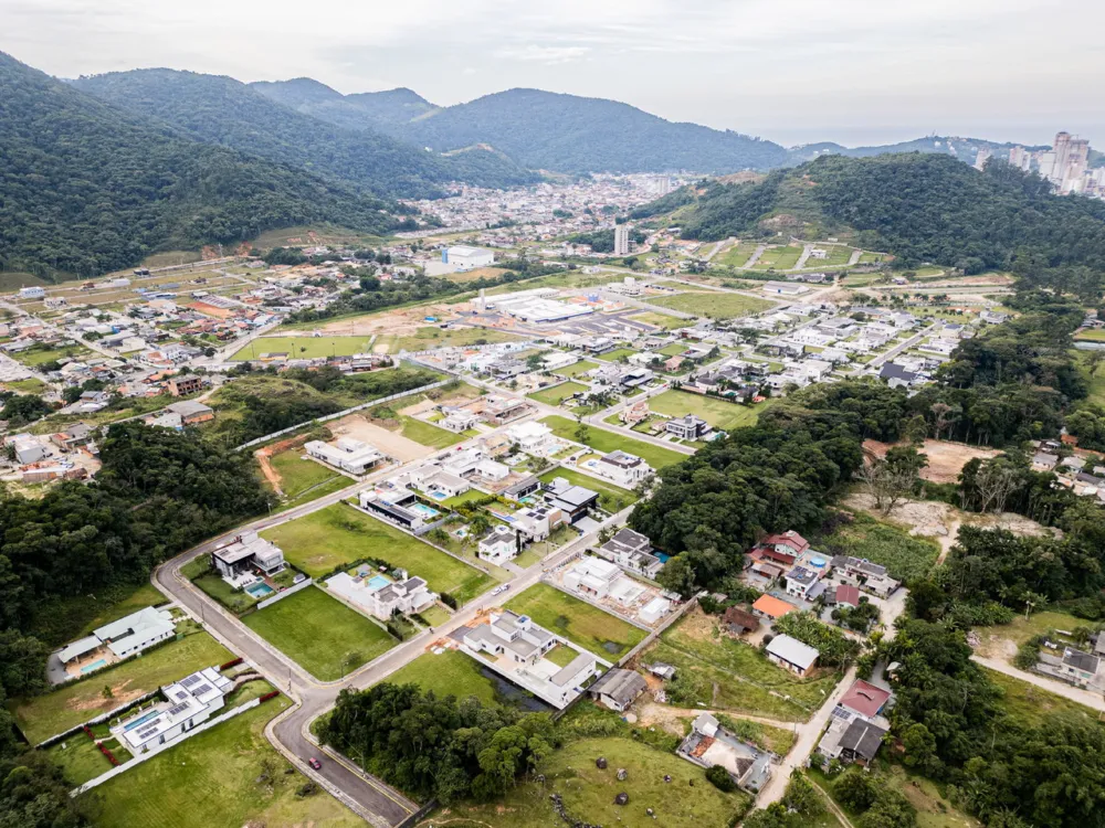 Terreno para venda no bairro Casa Branca em Itapema