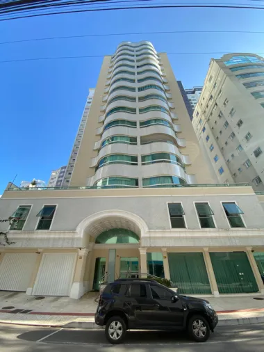 Apartamento 3 quartos para venda no bairro Pioneiros em Balneário Camboriú