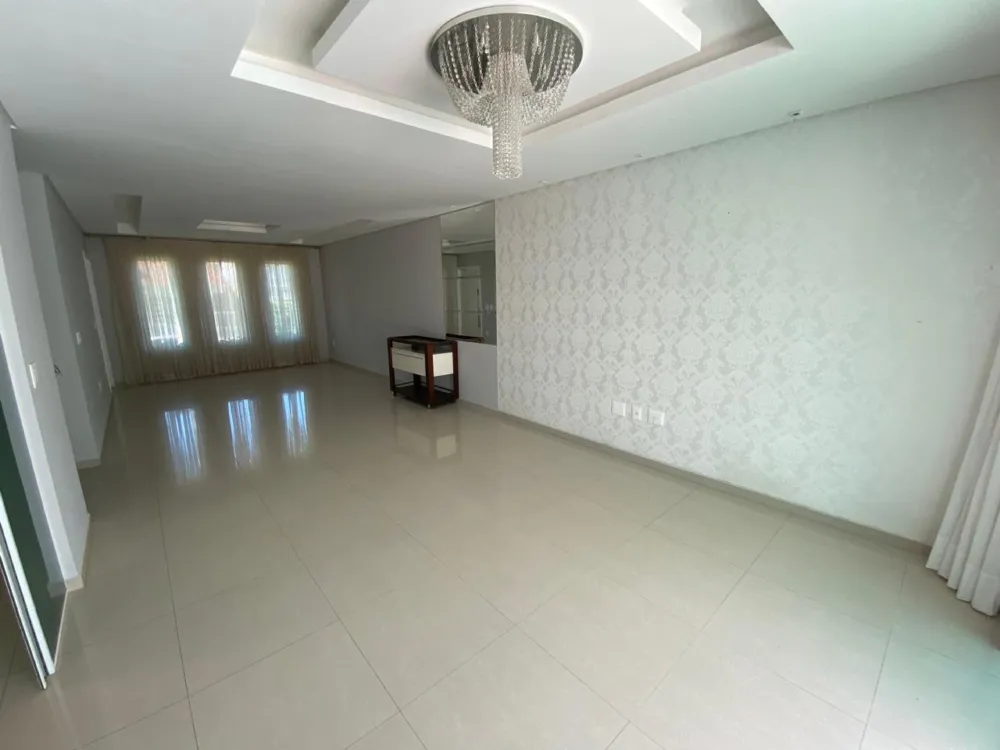 Casa 6 quartos para venda no bairro Estados em Balneário Camboriú