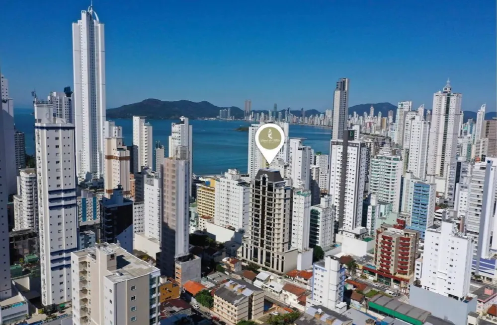 Apartamento 3 quartos para venda no bairro Pioneiros em Balneário Camboriú