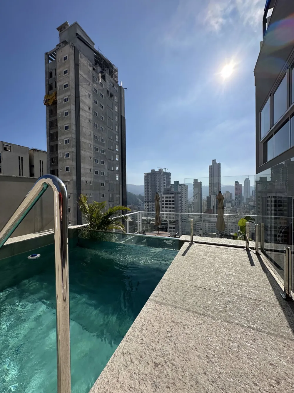 Apartamento 3 quartos para venda no bairro Centro em Balneário Camboriú