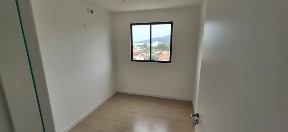 Apartamento 3 quartos para venda no bairro Praia da Armação em Penha
