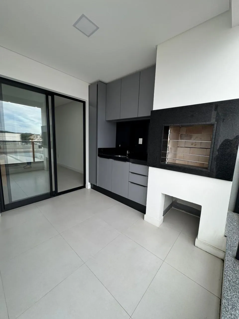 Apartamento 1 quarto para venda no bairro Estados em Balneário Camboriú