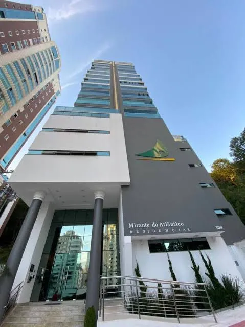 Apartamento 3 quartos para venda no bairro Pioneiros em Balneário Camboriú