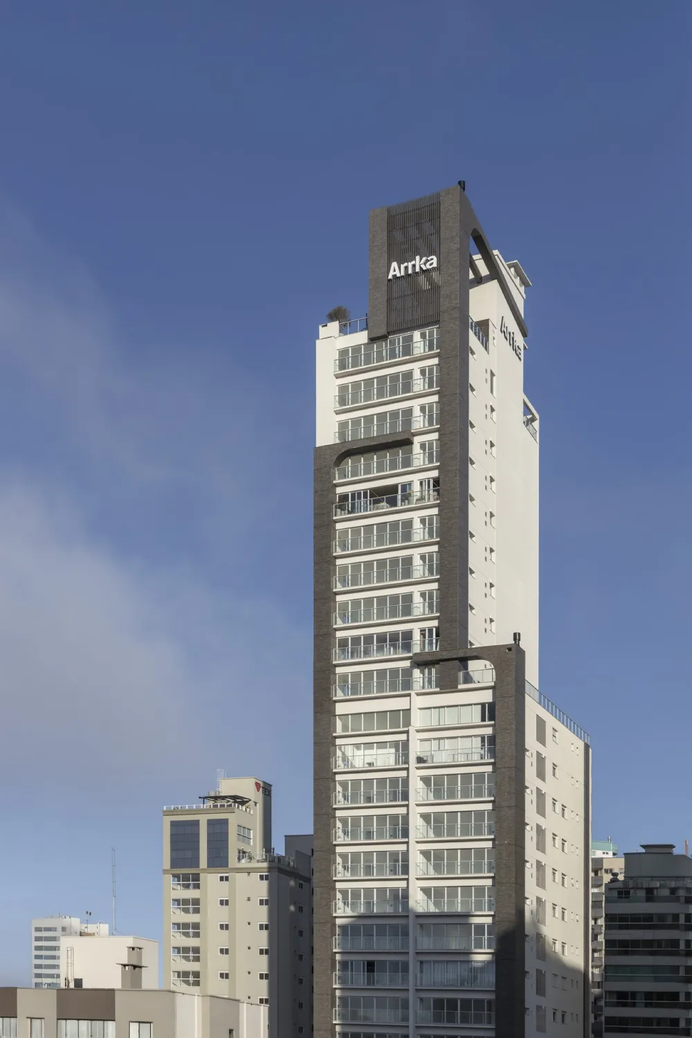 Apartamento 4 quartos para venda no bairro Centro em Balneário Camboriú