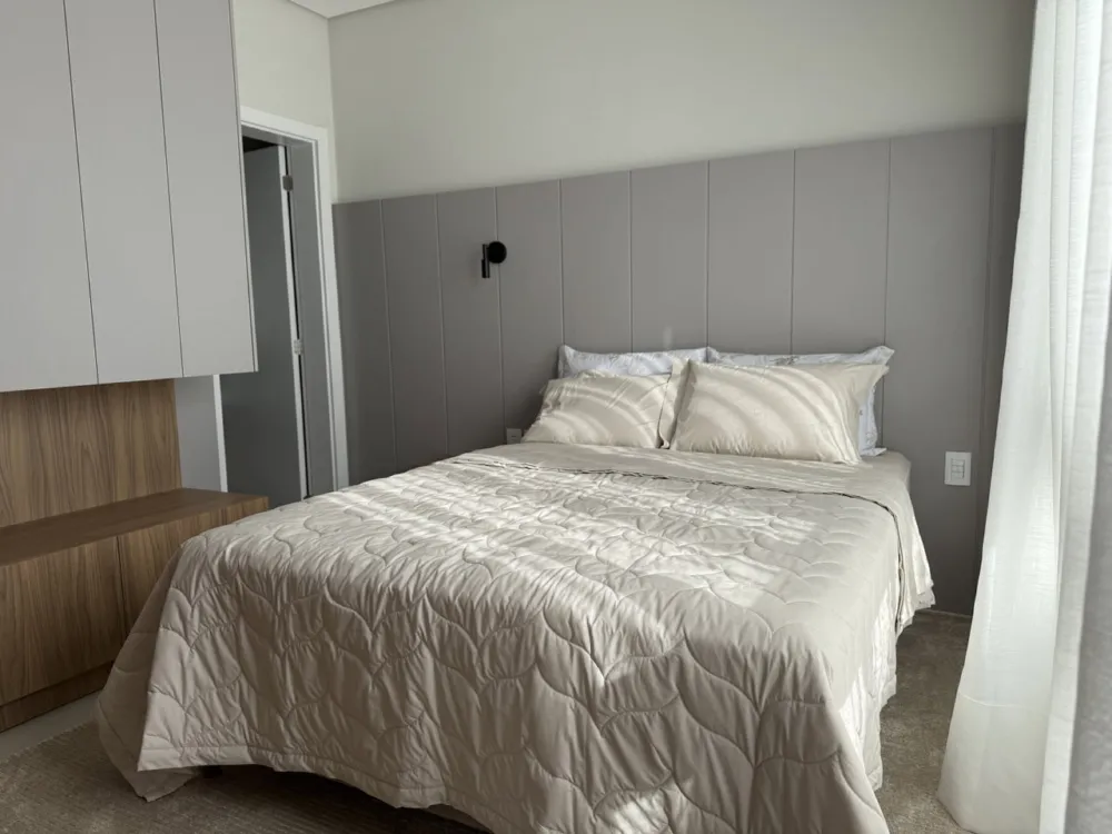 Casa 5 quartos para venda no bairro Santa Regina em Camboriú