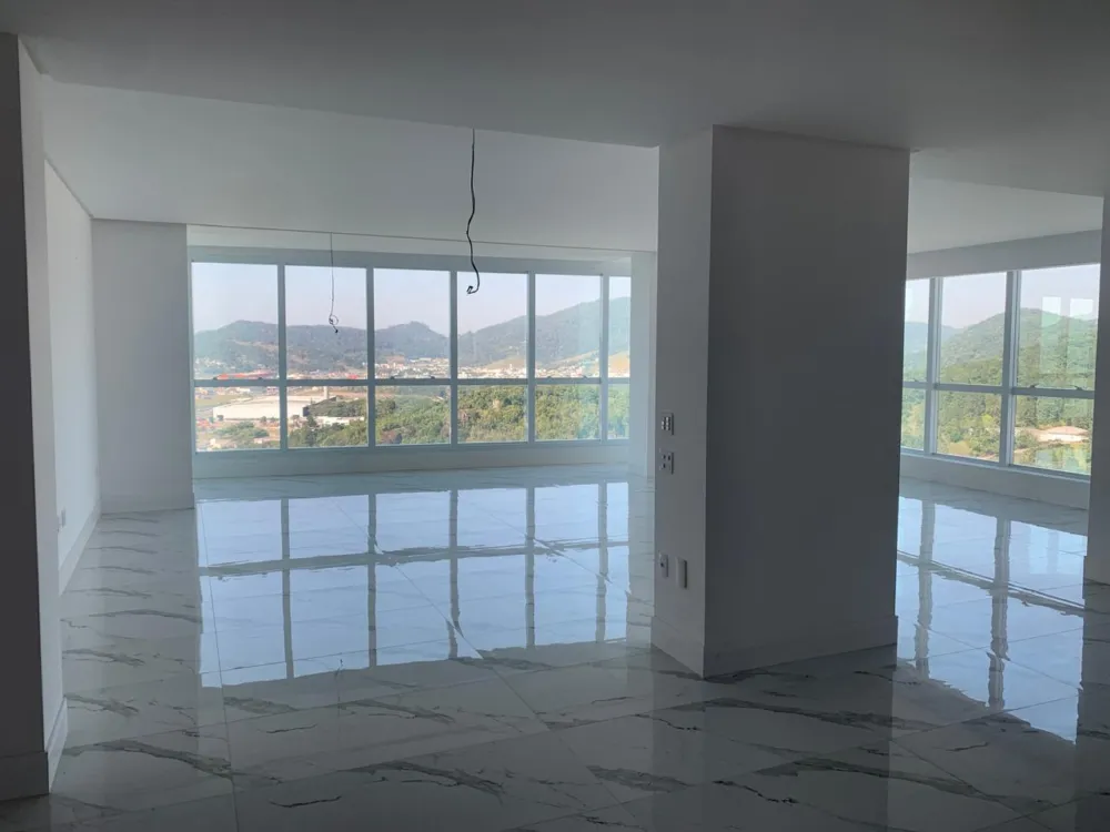 Apartamento 3 quartos para venda no bairro Barra Sul em Balneário Camboriú