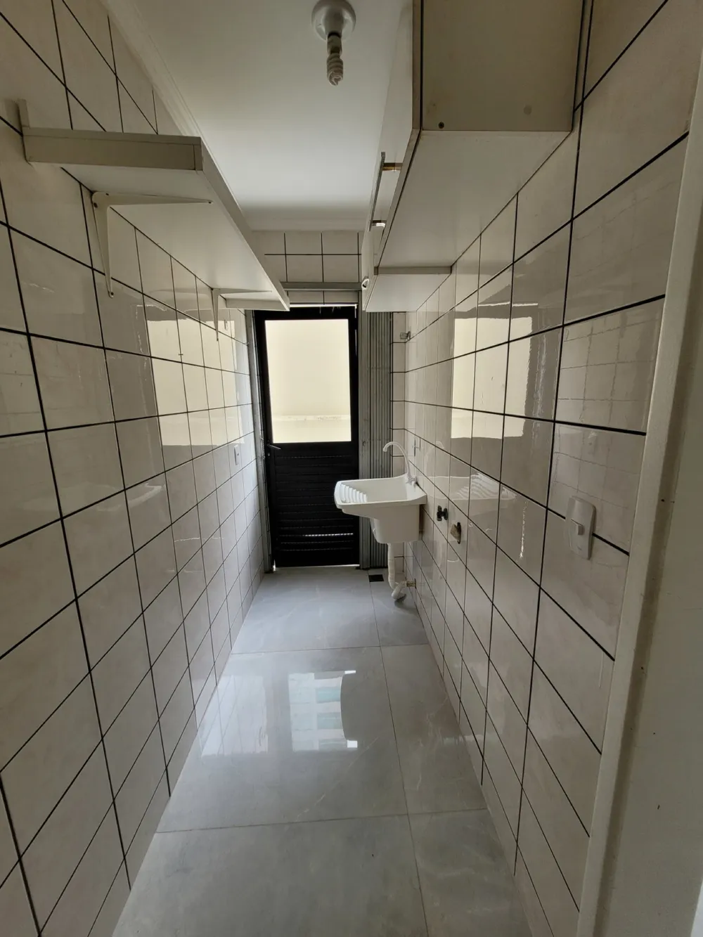 Apto diferenciado 2 quartos para venda no bairro Meia Praia em Itapema