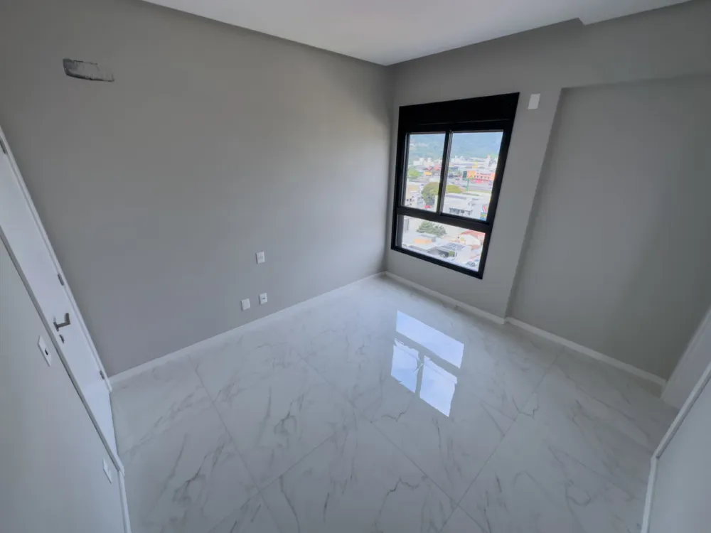 Apartamento 3 quartos para venda no bairro Centro em Balneário Camboriú