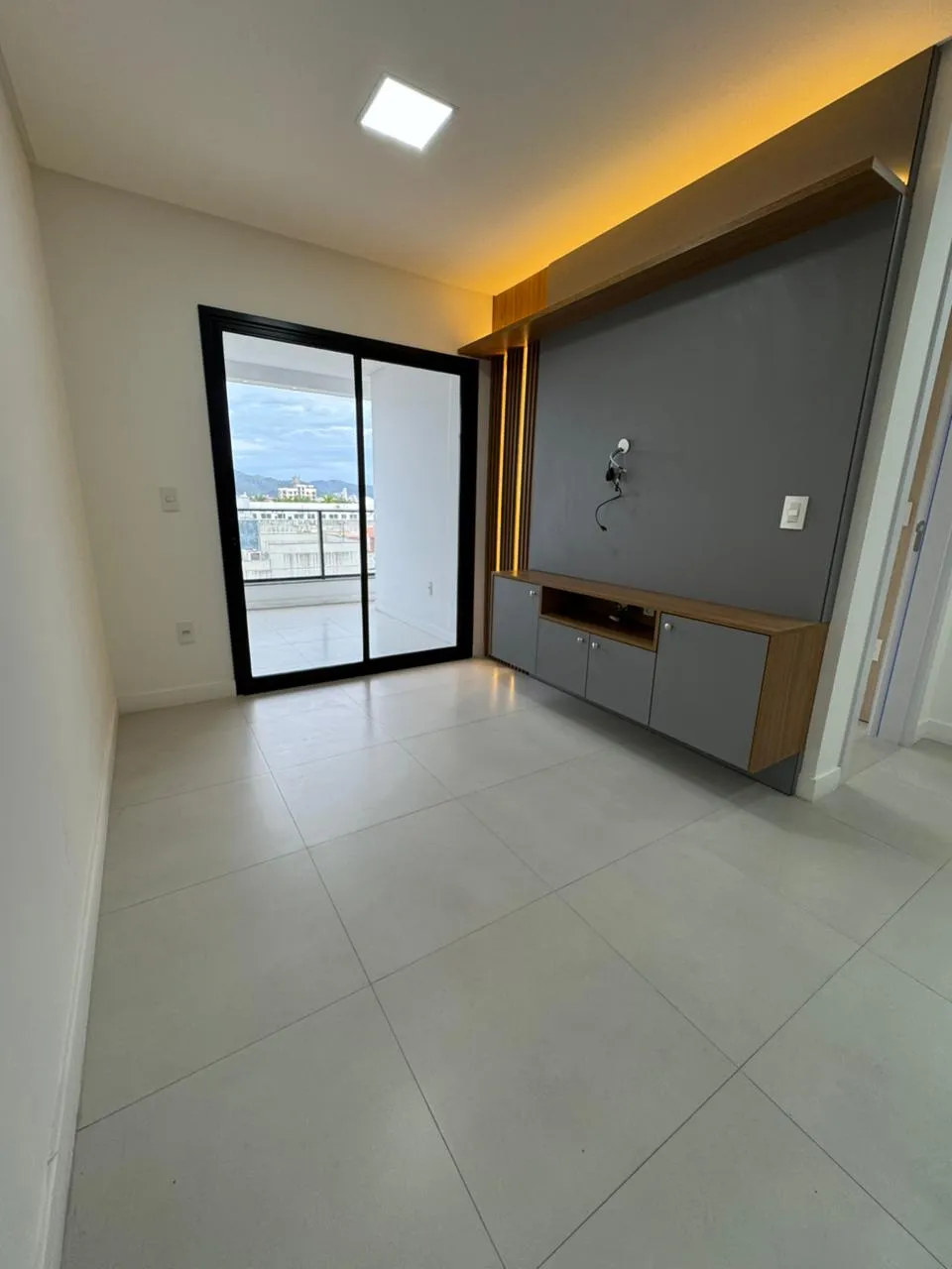 Apartamento 1 quarto para venda no bairro Estados em Balneário Camboriú