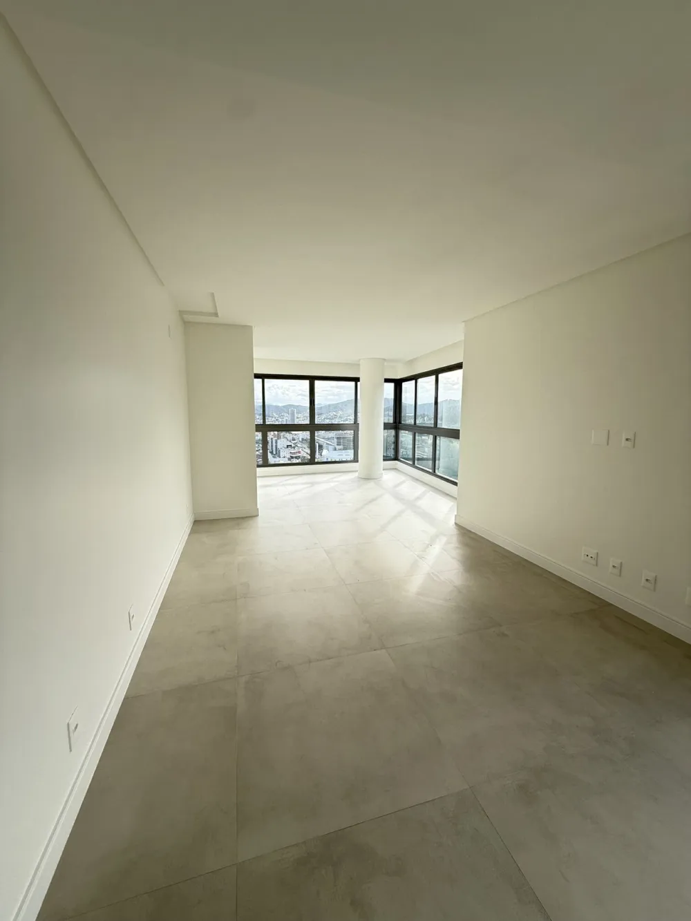 Apartamento 4 quartos para venda no bairro Centro em Balneário Camboriú