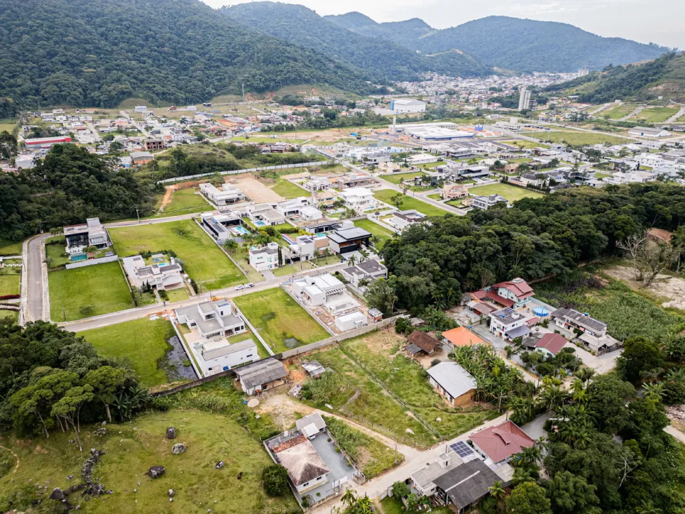 Terreno para venda no bairro Casa Branca em Itapema