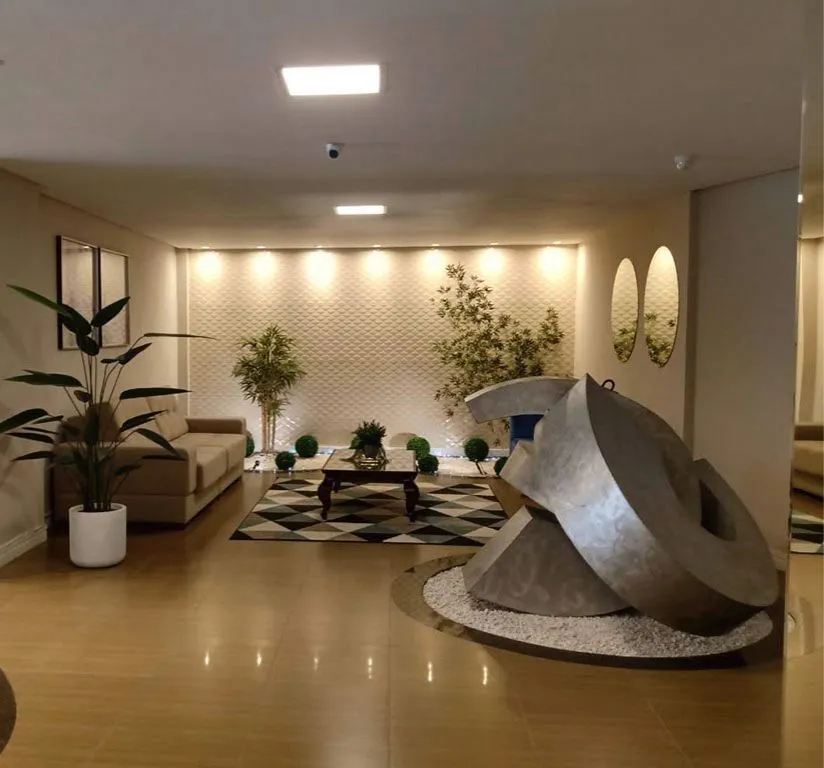 Apartamento à Venda – Centro de Balneário Camboriú Valor: R$ 1.850.000,00