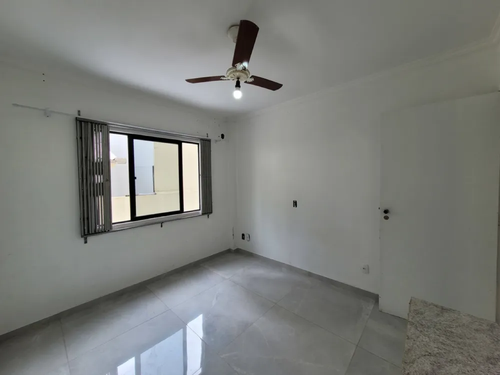 Apto diferenciado 2 quartos para venda no bairro Meia Praia em Itapema