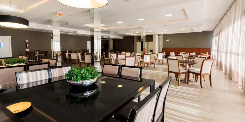 Apartamento 4 quartos para venda no bairro Santa Regina em Camboriú