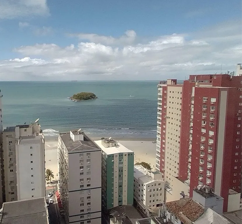 Apartamento à Venda – Centro de Balneário Camboriú Valor: R$ 1.850.000,00