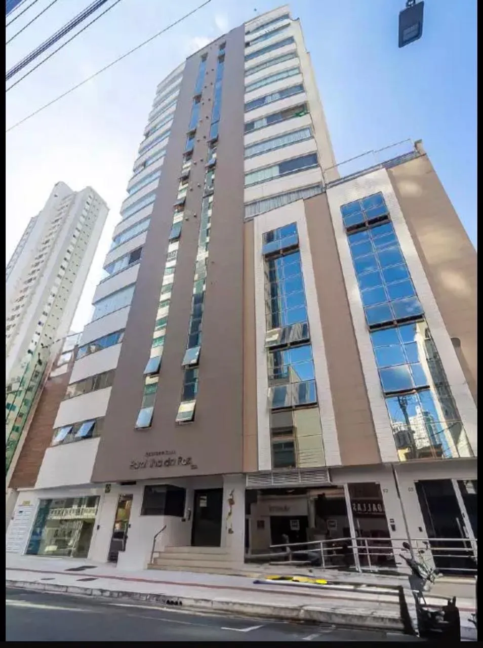 Apartamento 3 quartos para venda no bairro Centro em Balneário Camboriú