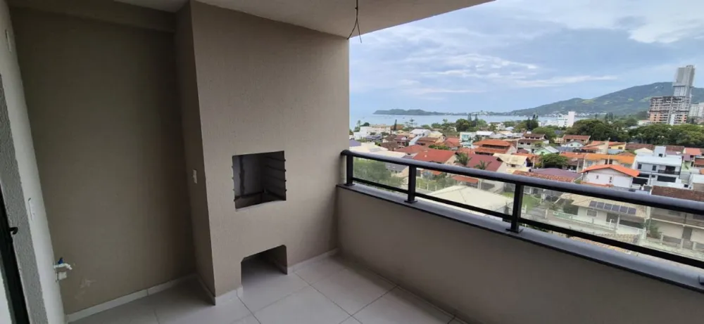 Apartamento 3 quartos para venda no bairro Praia da Armação em Penha