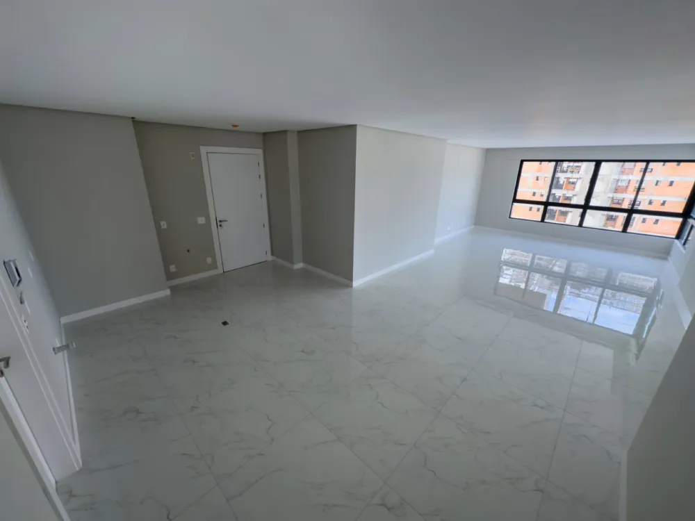 Apartamento 3 quartos para venda no bairro Centro em Balneário Camboriú