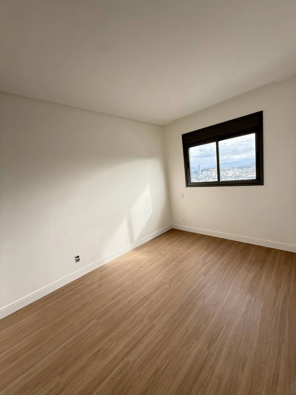 Apartamento 4 quartos para venda no bairro Centro em Balneário Camboriú