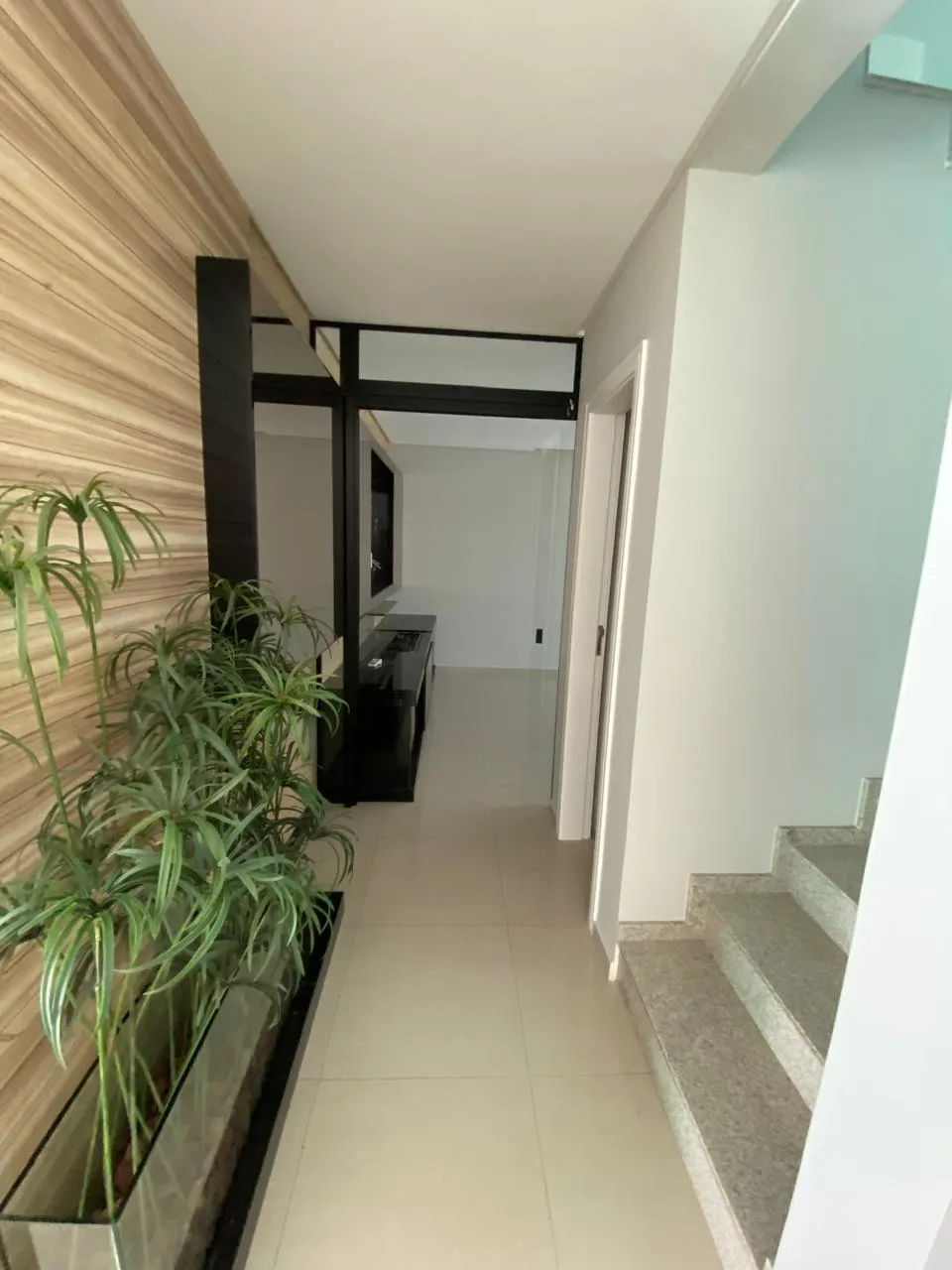 Casa 6 quartos para venda no bairro Estados em Balneário Camboriú