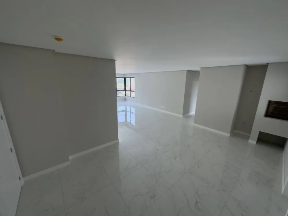 Apartamento 3 quartos para venda no bairro Centro em Balneário Camboriú
