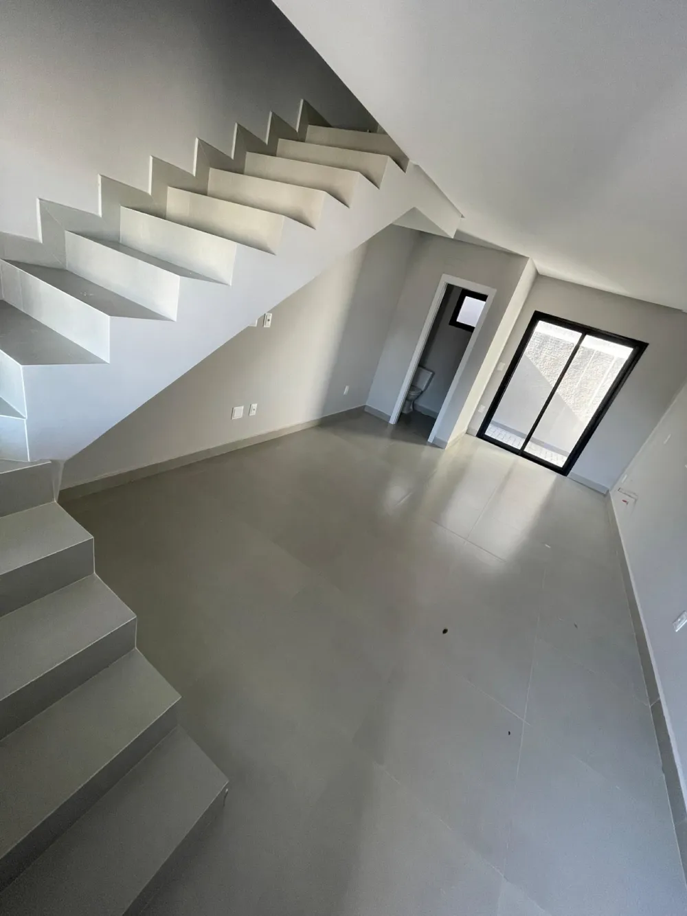 Casa 2 quartos para venda no bairro Morretes em Itapema