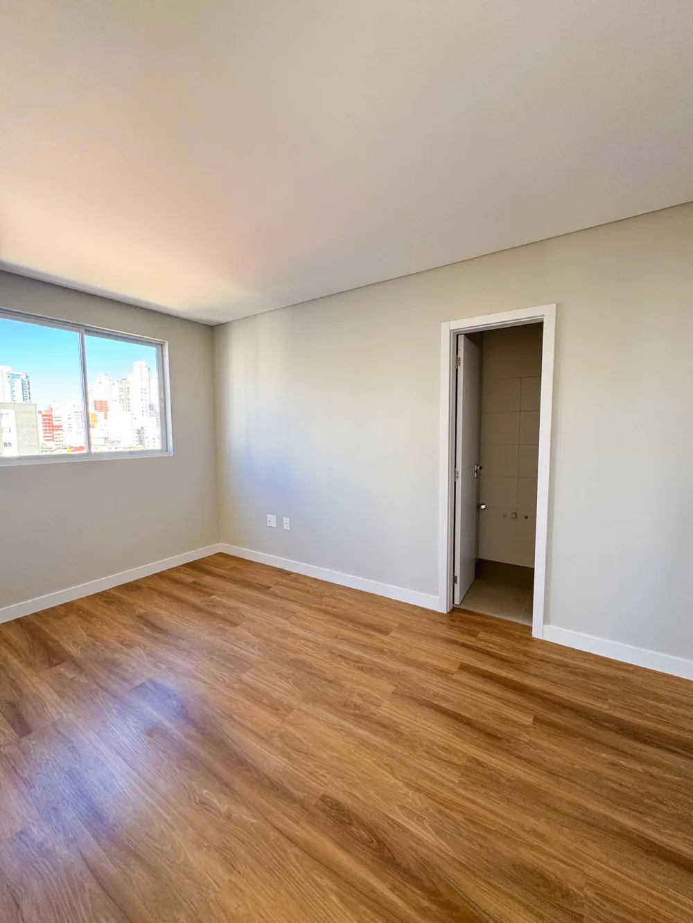 Apartamento 2 quartos para venda no bairro Nações em Balneário Camboriú