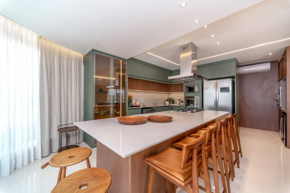 Apartamento 4 quartos para venda no bairro Centro em Balneário Camboriú
