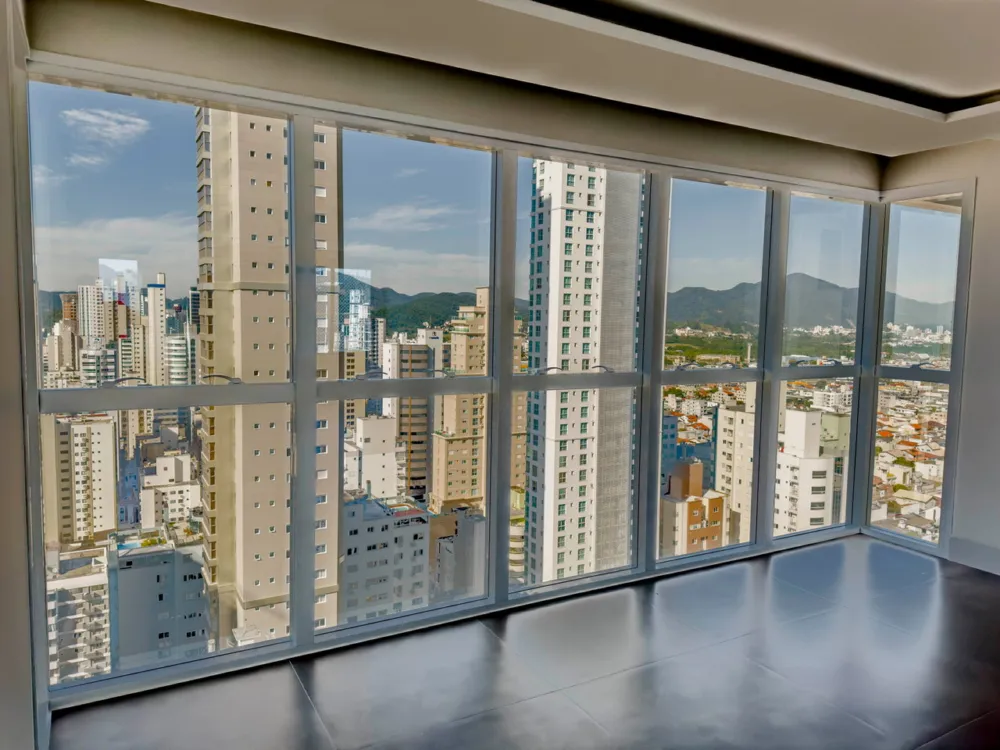 Apartamento para venda no bairro Centro em Balneário Camboriú