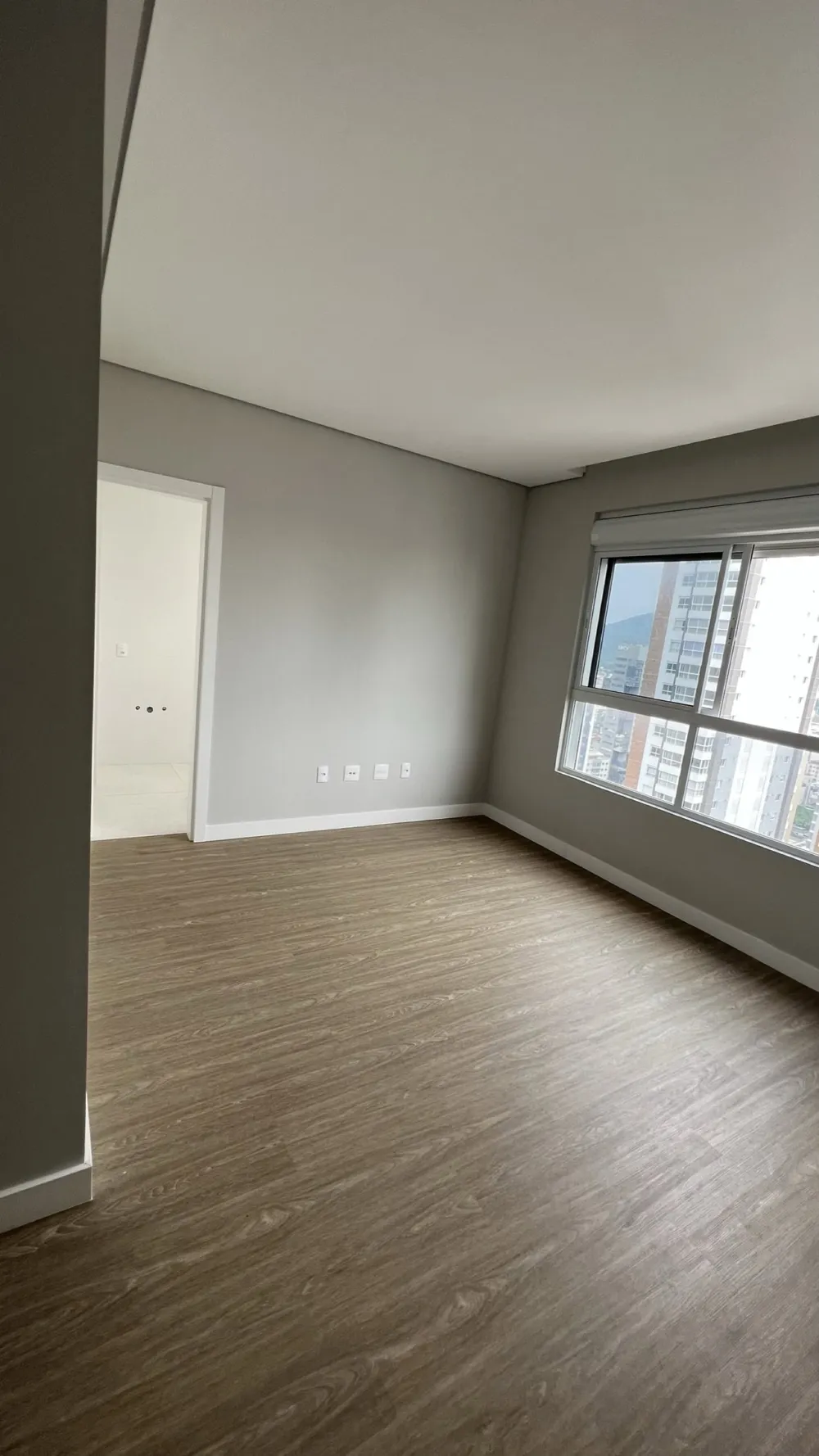 Apartamento 4 quartos para venda no bairro Centro em Balneário Camboriú