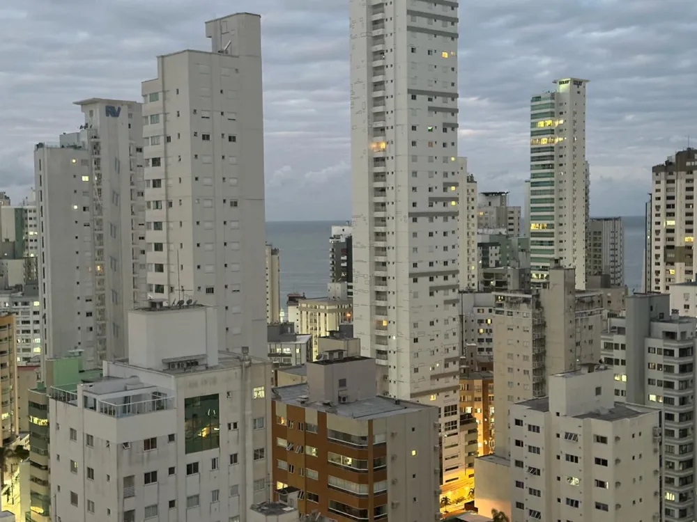 Apartamento 4 quartos para venda no bairro Centro em Balneário Camboriú