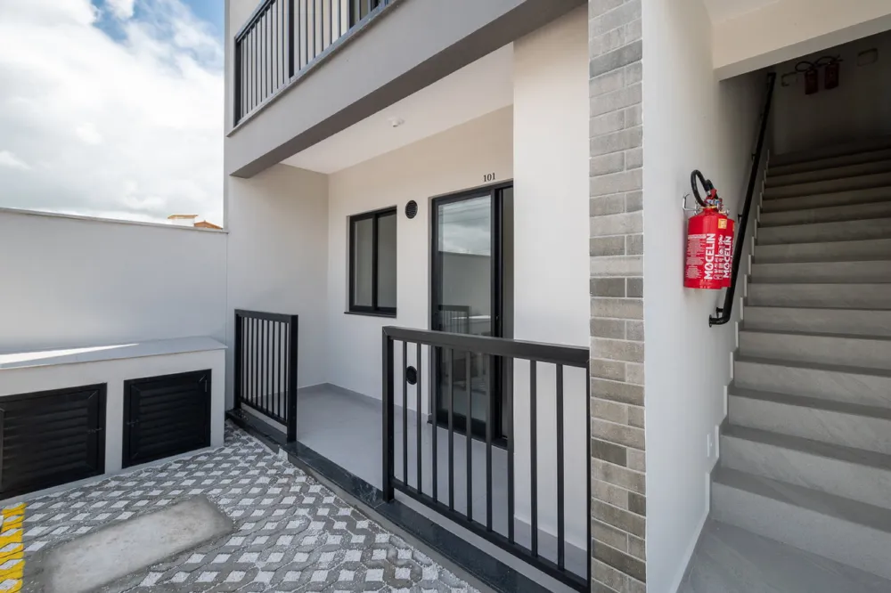 Apartamento à venda – Espinheiros, Itajaí/SC | R$350.000,00 Conforto e praticidade