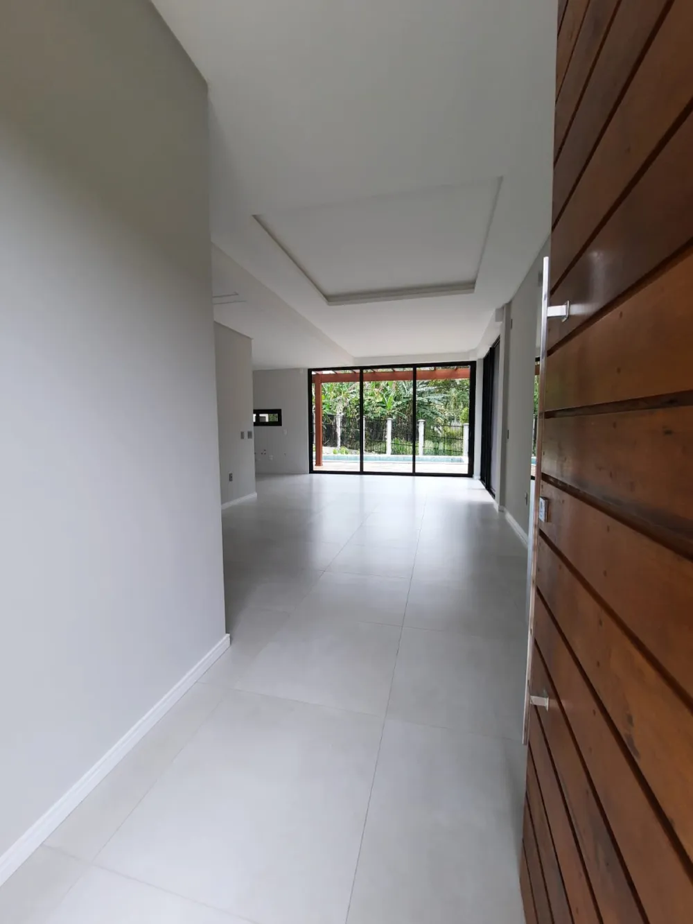 Casa 3 quartos para venda no bairro Taquaras em Balneário Camboriú
