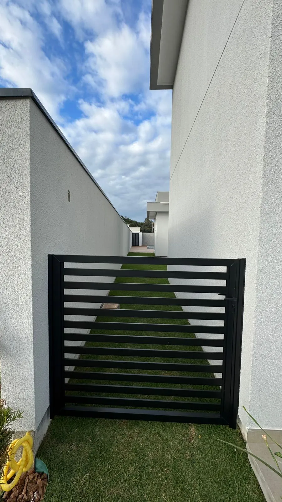 Casa 4 quartos para venda no bairro Santa Regina em Camboriú
