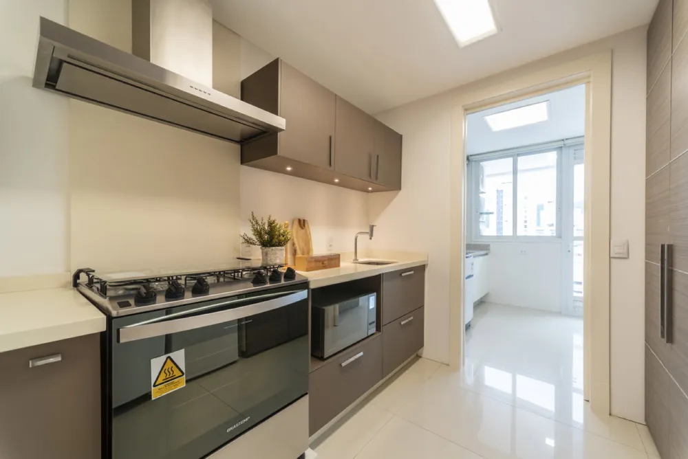 Apartamento 4 quartos para venda no bairro Centro em Balneário Camboriú