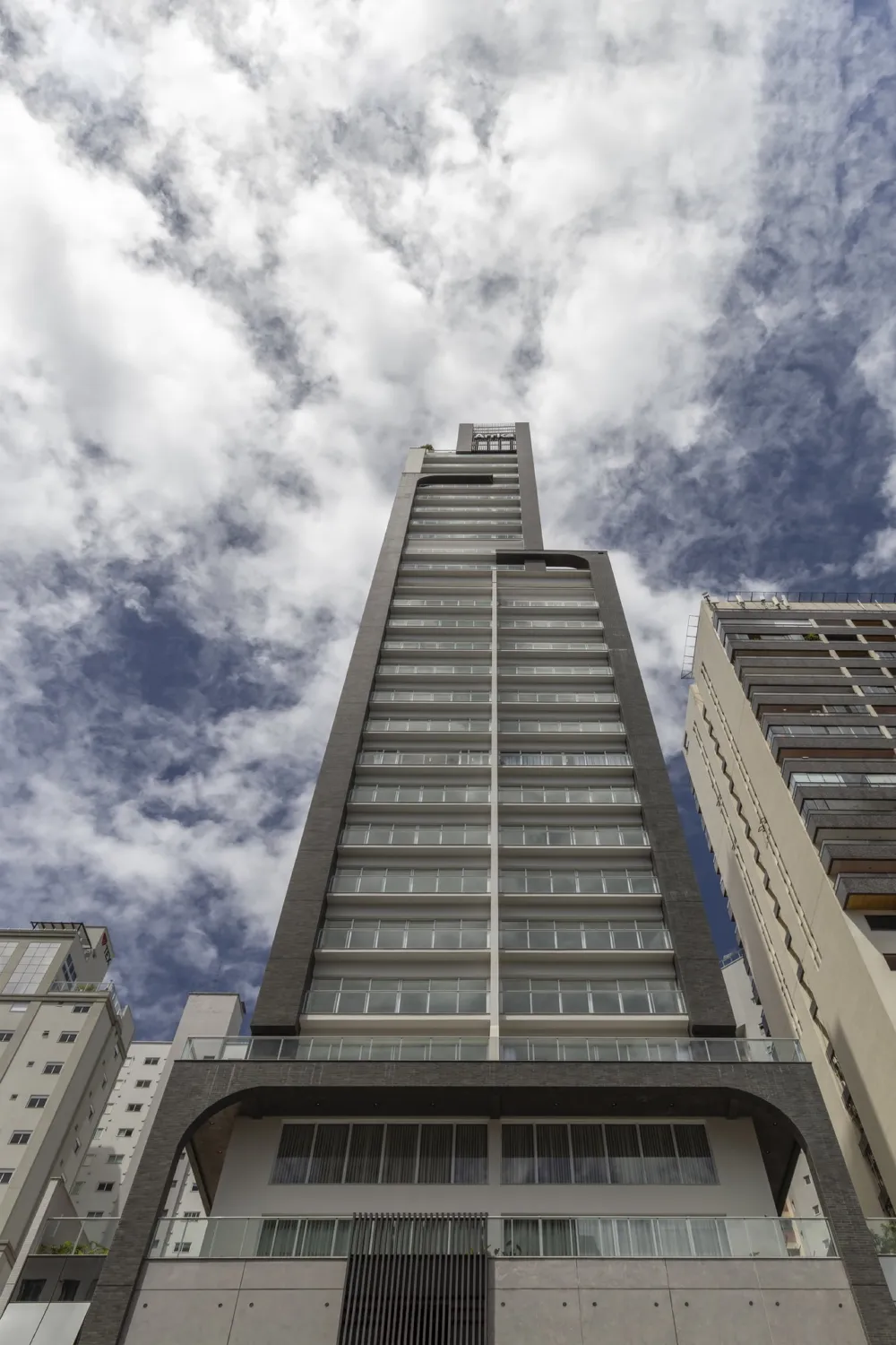 Apartamento 4 quartos para venda no bairro Centro em Balneário Camboriú