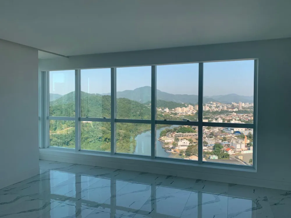Apartamento 3 quartos para venda no bairro Barra Sul em Balneário Camboriú