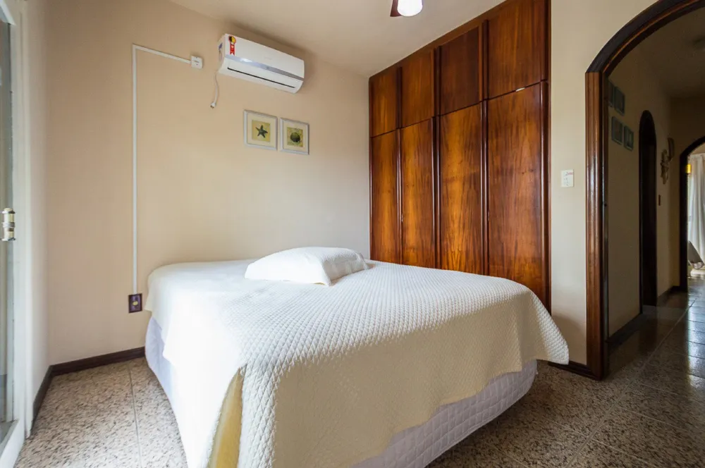 Casa 3 quartos para venda no bairro Morrinhos em Bombinhas