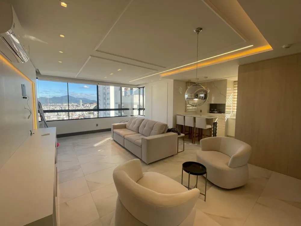 Apartamento 3 quartos para venda no bairro Centro em Balneário Camboriú