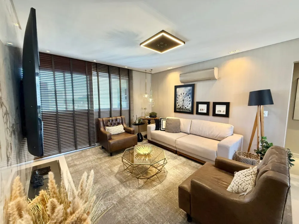Apartamento 4 quartos para venda no bairro Centro em Balneário Camboriú